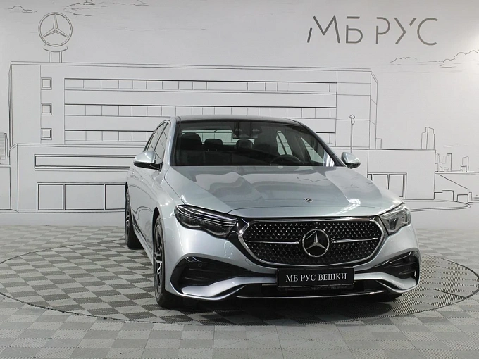 Mercedes-Benz E-Класс Серый Non metallic фото 2
