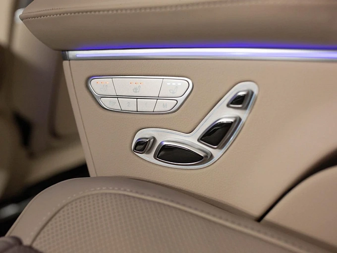 Mercedes-Benz V-Класс Черный Non metallic фото 28