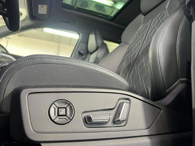 Audi Q5 2025 2.0 AMT 4WD (204 л.с.) фото 23