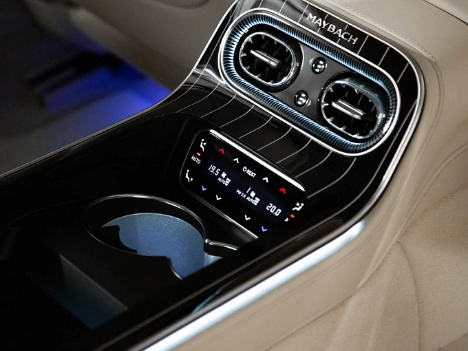Mercedes-Benz Maybach S-Класс Черный Non metallic фото 41