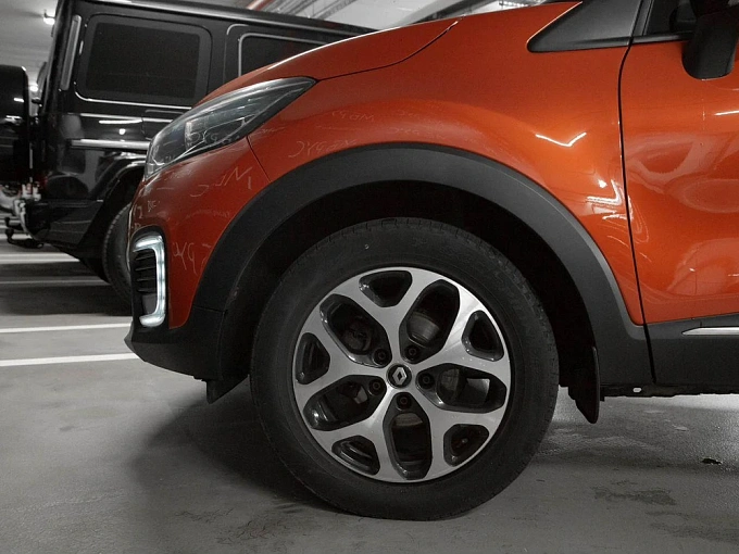 Renault Kaptur 2017 1.6 CVT (114 л.с.) фото 19