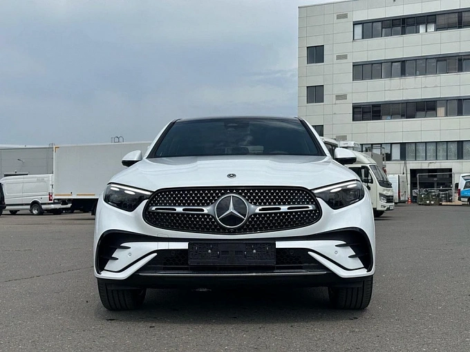 Mercedes-Benz GLC coupe Белый Non metallic фото 5