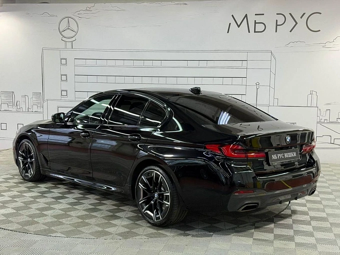 BMW 5 серии 2021 530 3.0d AT 4WD (249 л.с.) фото 4