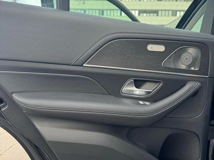 Mercedes-Benz GLE Черный Non metallic фото 11