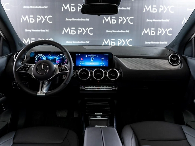 Mercedes-Benz GLA Белый Non metallic фото 5