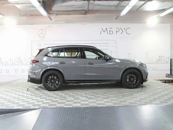 Mercedes-Benz GLC AMG 2024 2.0 AT 4WD (421 л.с.) фото 7