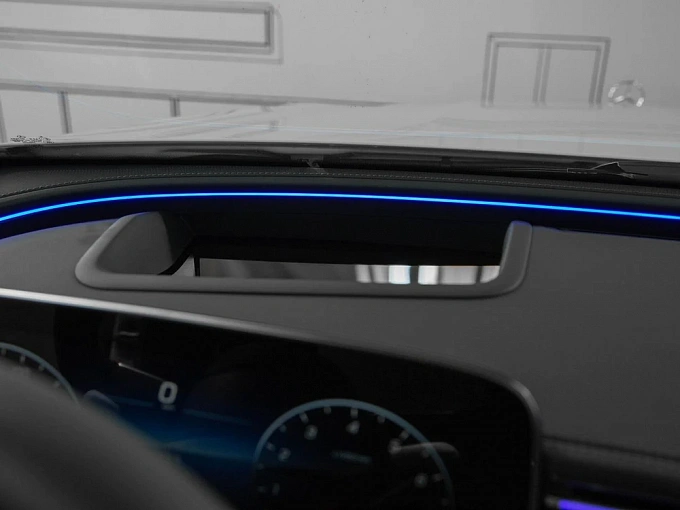 Mercedes-Benz E-Класс Белый Non metallic фото 22