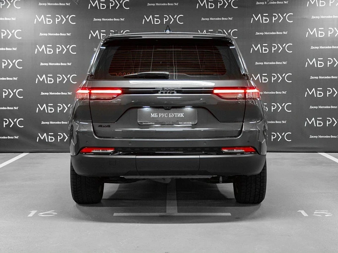 Jeep Grand Cherokee 2023 2.0 AT 4WD (272 л.с.) фото 4