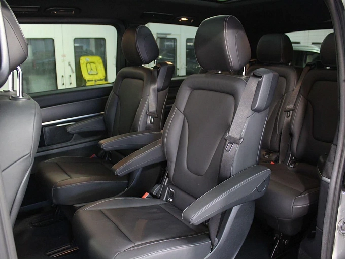 Mercedes-Benz V-Класс 2021 2.0d AT 4Matic Long (237 л.с.) фото 17