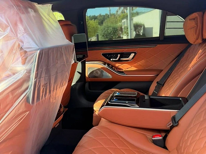 Mercedes-Benz S-Класс Черный Non metallic фото 5