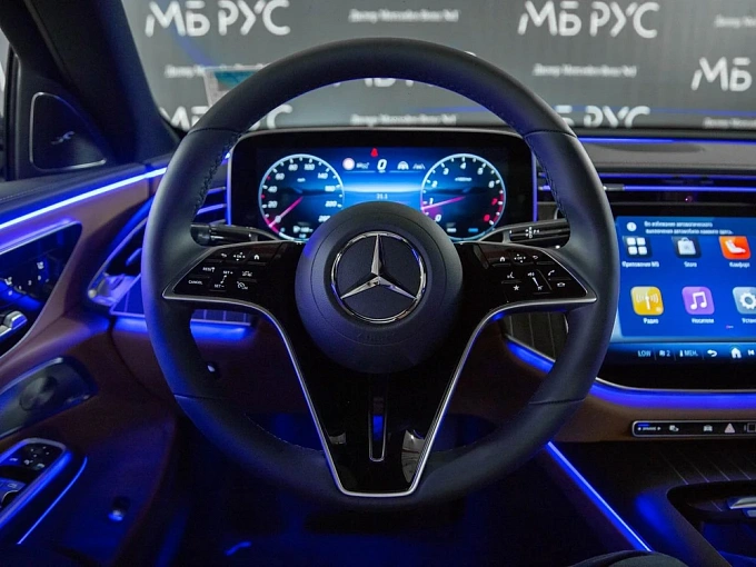 Mercedes-Benz E-Класс Черный Non metallic фото 18