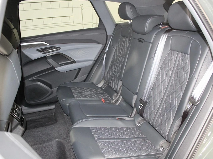 Audi Q5 Зеленый Non metallic фото 16