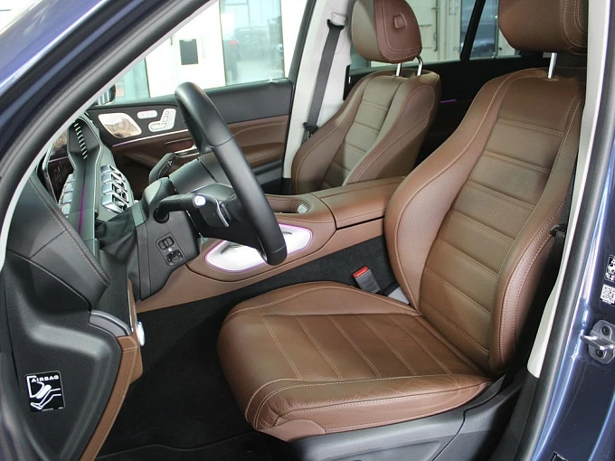 Mercedes-Benz GLE Синий Non metallic фото 25