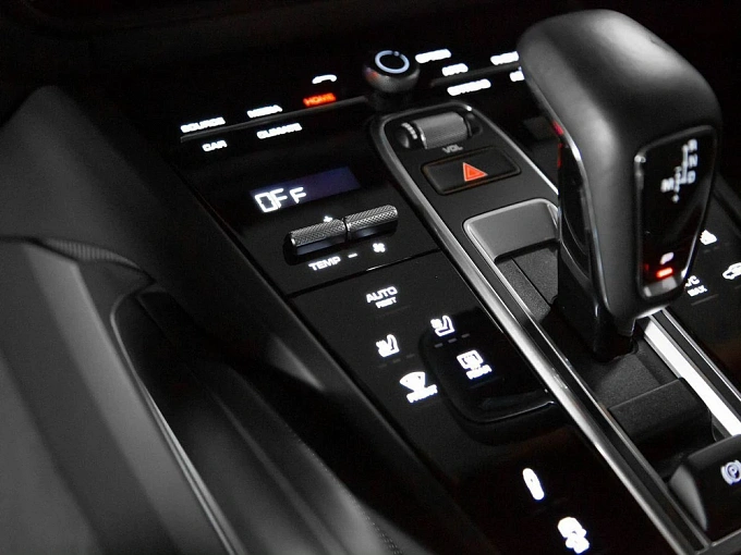 Porsche Cayenne 2021 3.0 AT 4WD (340 л.с.) фото 19
