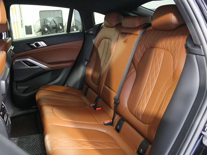BMW X6 2021 3.0d AT 4WD (249 л.с.) фото 15