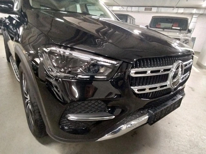 Mercedes-Benz GLE Черный Non metallic фото 1