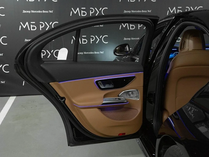 Mercedes-Benz E-Класс Черный Non metallic фото 26