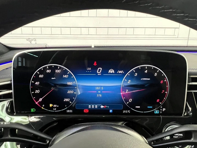 Mercedes-Benz E-Класс Черный Non metallic фото 23