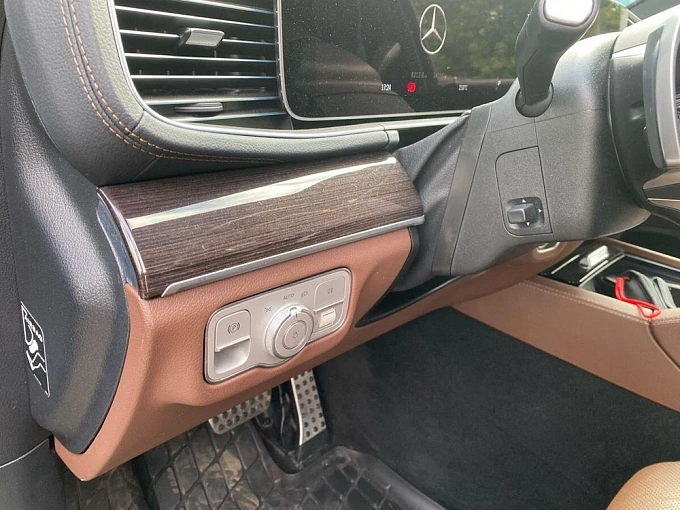 Mercedes-Benz GLS 2024 450 3.0 AT 4Matic (381 л.с.) фото 9