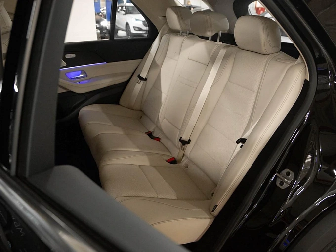 Mercedes-Benz GLE Черный Non metallic фото 11
