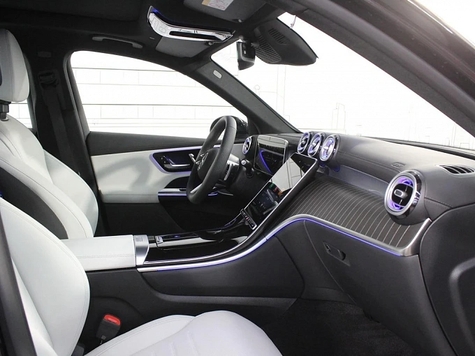 Mercedes-Benz GLC Черный Non metallic фото 11