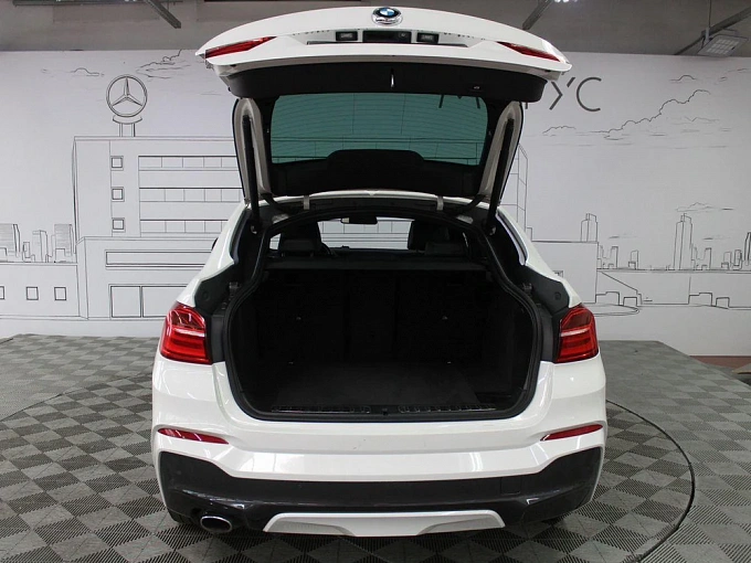 BMW X4 2018 2.0d AT 4WD (190 л.с.) фото 18