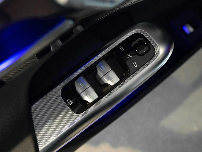 Mercedes-Benz E-Класс Серый Non metallic фото 13