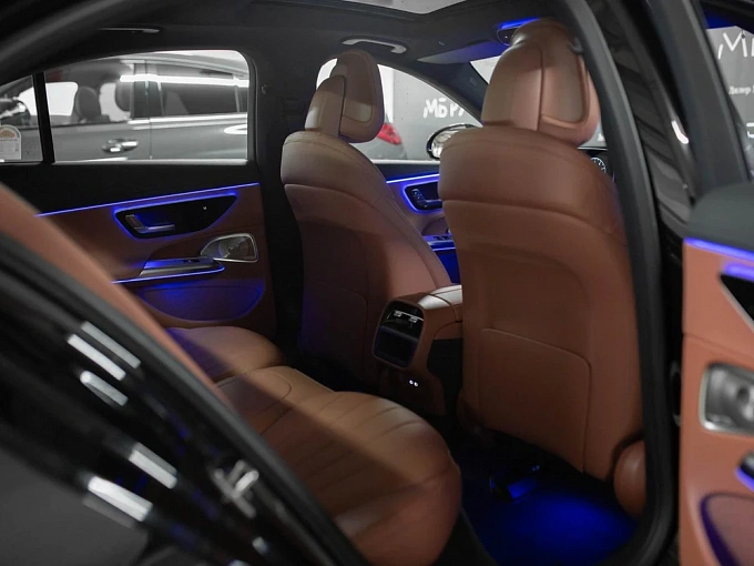 Mercedes-Benz E-Класс Черный Non metallic фото 7