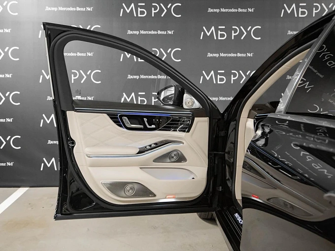Mercedes-Benz Maybach S-Класс Черный Non metallic фото 39