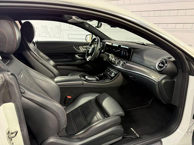 Mercedes-Benz E-Класс AMG 2021 53 AMG 3.0 AT 4Matic (435 л.с.) фото 12