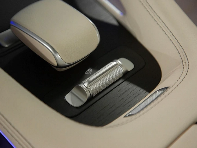 Mercedes-Benz GLE Серый Non metallic фото 24