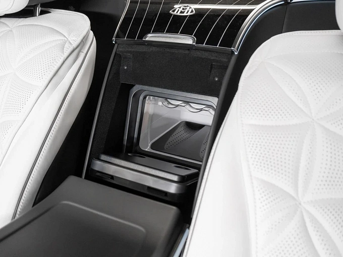 Mercedes-Benz Maybach S-Класс Черный Non metallic фото 38