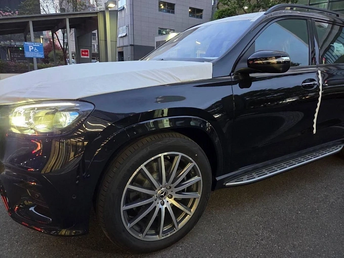 Mercedes-Benz GLS Черный Non metallic фото 5