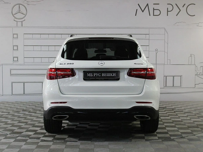 Mercedes-Benz GLC 2018 250 2.0 AT 4Matic (211 л.с.) фото 8