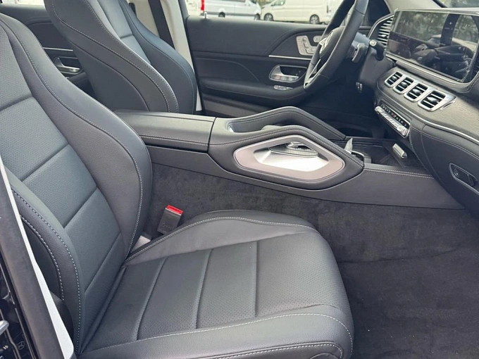 Mercedes-Benz GLE Черный Non metallic фото 12