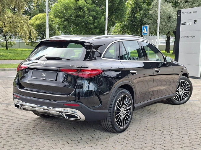 Mercedes-Benz GLC Черный Non metallic фото 6