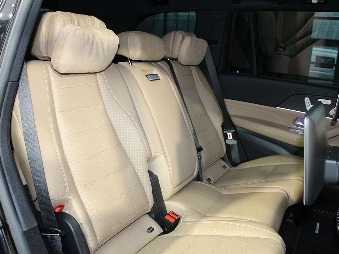 Mercedes-Benz GLS 2025 580 4.0 AT 4Matic (517 л.с.) фото 19