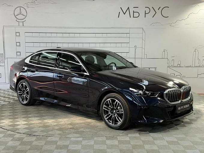 BMW 5 серии Черный Non metallic фото 2