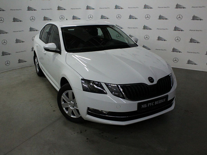 Skoda Octavia 2020 1.4 AMT (150 л.с.) Белый 68326000 фото 2