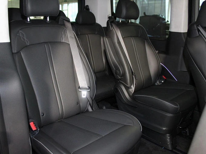 Hyundai Staria 2025 2.2d AT 4WD (177 л.с.) фото 16