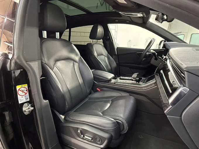 Audi Q8 2021 3.0d AT 4WD (249 л.с.) фото 11