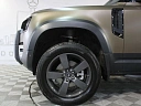 Land Rover Defender 2021 2.0d AT 4WD (200 л.с.) фото 17