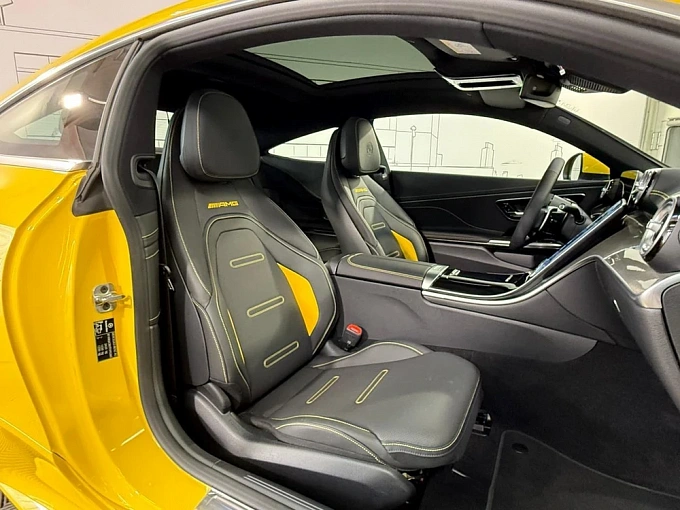 Mercedes-Benz CLE AMG Желтый Non metallic фото 13