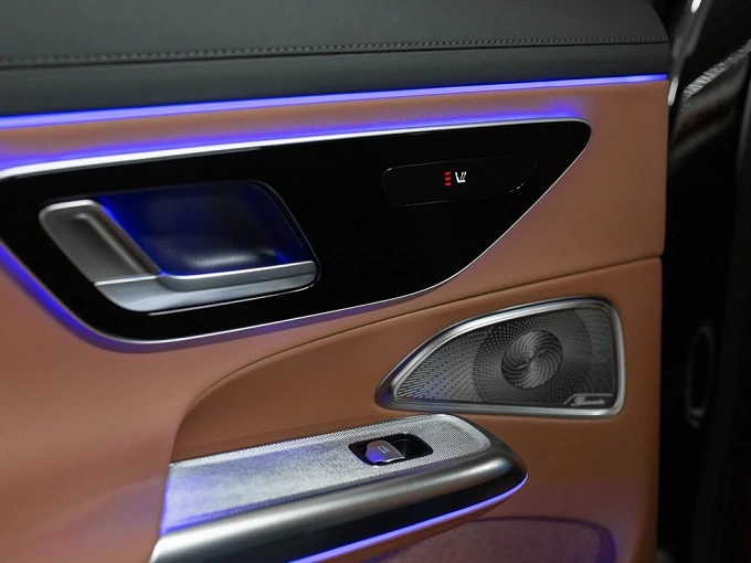 Mercedes-Benz E-Класс Черный Non metallic фото 25