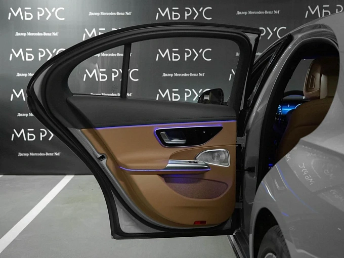 Mercedes-Benz E-Класс Серый Non metallic фото 26