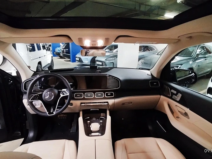 Mercedes-Benz GLE Черный Non metallic фото 2