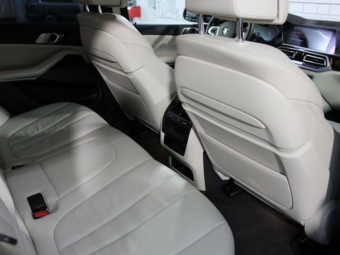 BMW X5 2019 3.0d AT 4WD (265 л.с.) фото 12