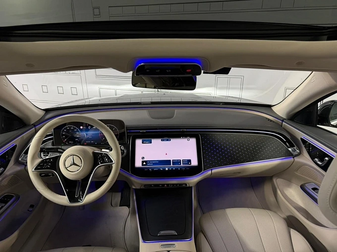 Mercedes-Benz E-Класс Черный Non metallic фото 9