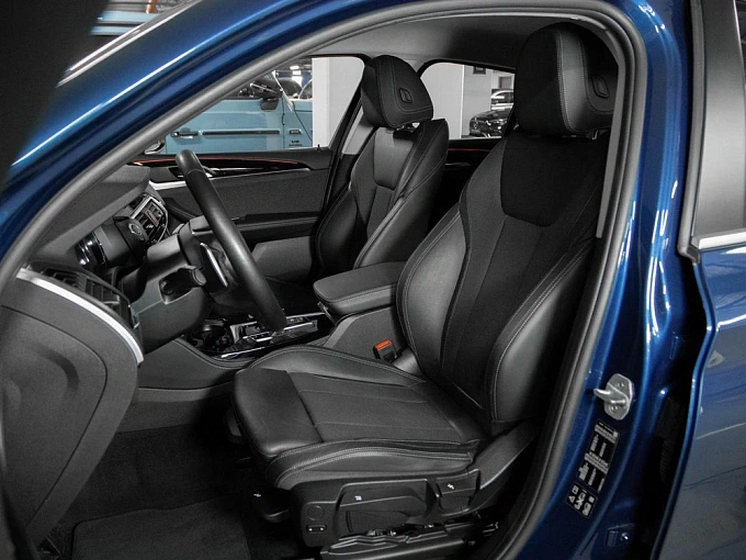 BMW X4 2019 2.0 AT 4WD (184 л.с.) фото 8