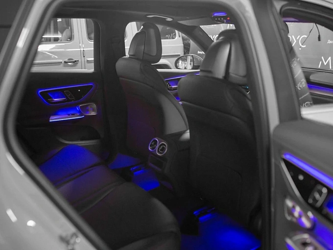 Mercedes-Benz GLC Серый Non metallic фото 7